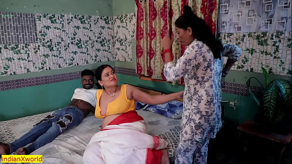 Ibu Mertua India Seksi, Ngentot Sembunyi-sembunyi Di Keluarga India.